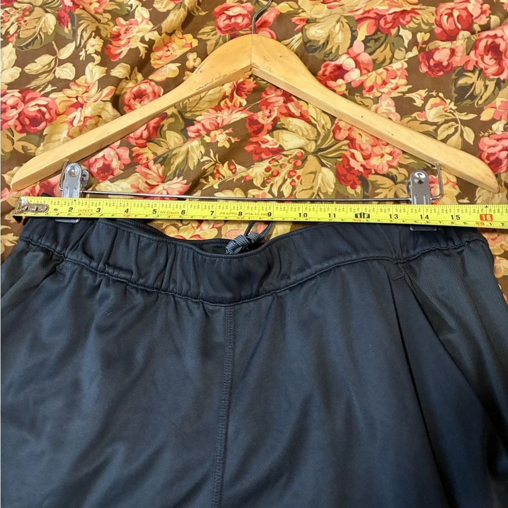 The North Face Mens Black‎ Drawstring Gym/Running Shorts Size M/Large